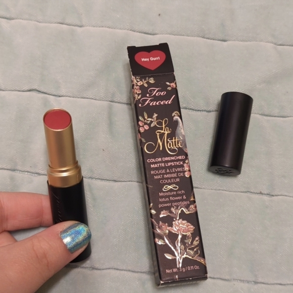 bundle of Too Faced La Matte color drenched matte lipsticks - Picture 3 of 5